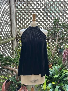 French Connection Black Velour Halter Tank Top.  Size Medium. NWOT